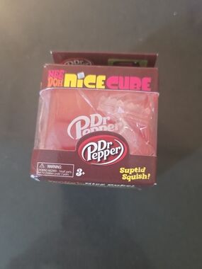 Dr Pepper Nice Cube Squishy - Red